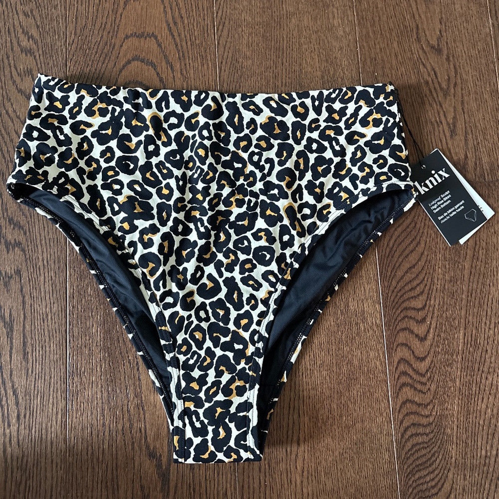 Knix swim bottom